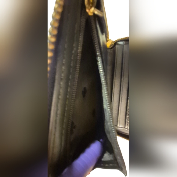 Kate Spade Black Wallet - Picture 4 of 12